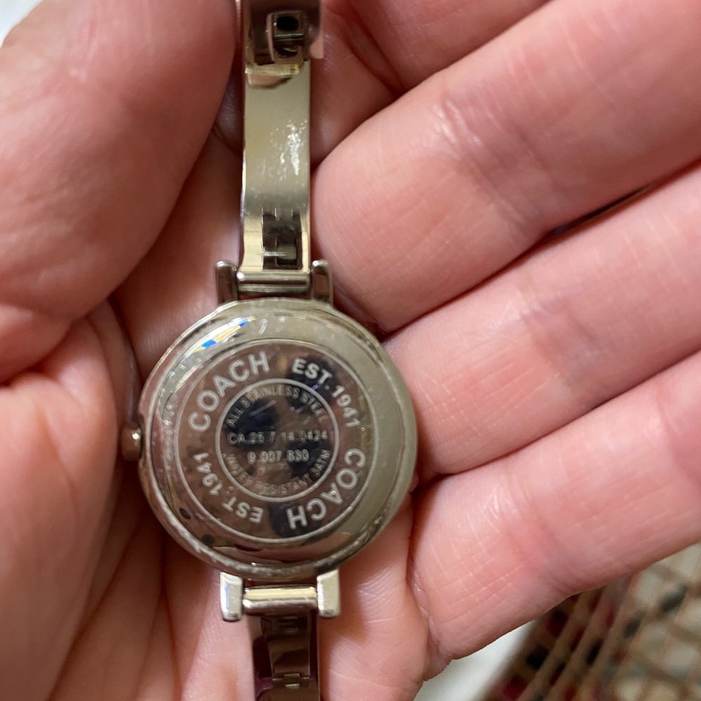 Coach Watch - Picture 2 of 4